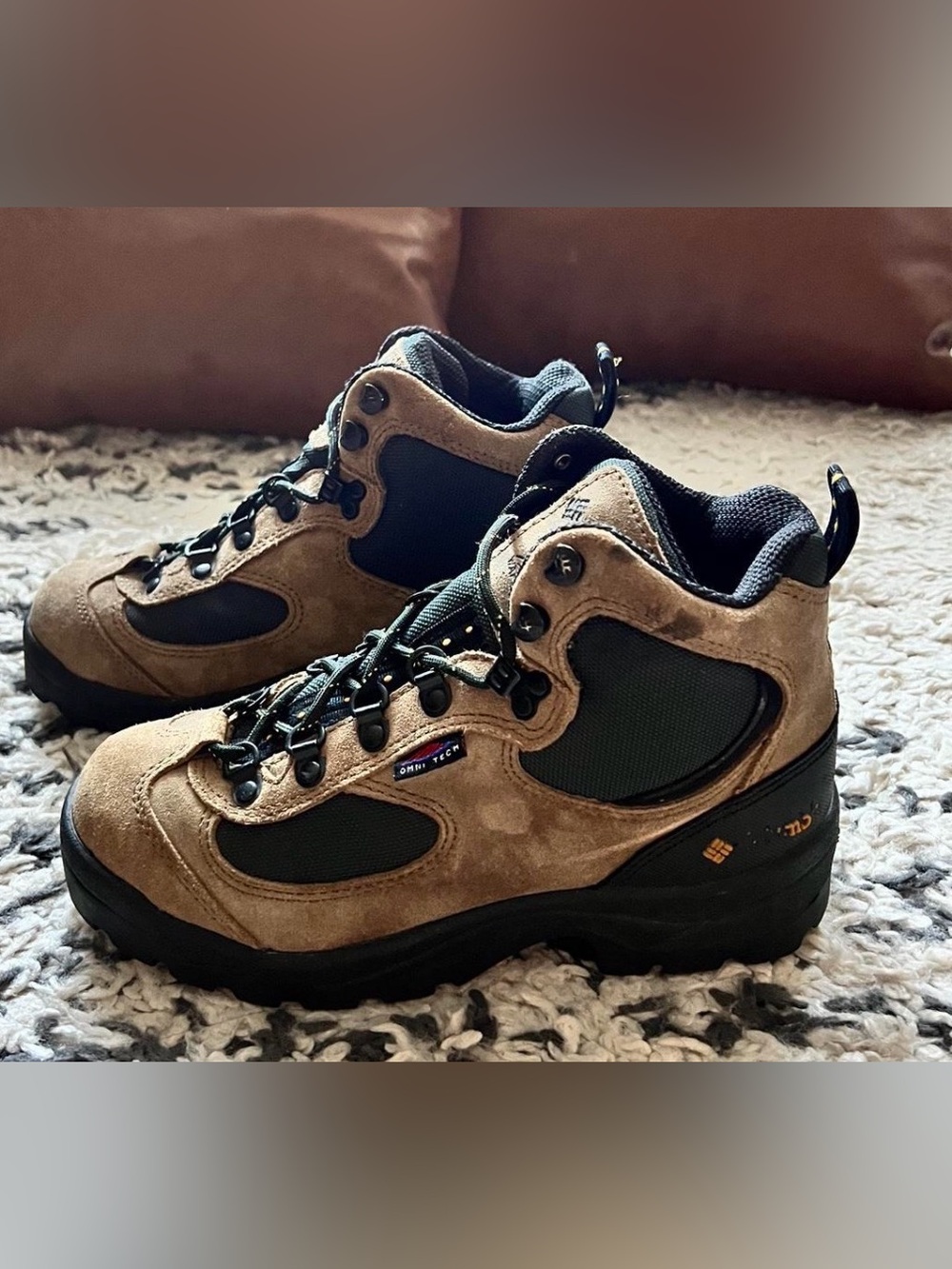 Columbia Women's Tan and Black Hiking Boots - Omni-Tech